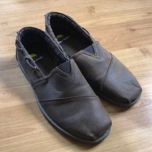 Brown shoes NWOT